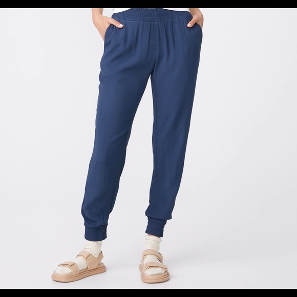 MONROW Crepe Skinny Pants, bone, size XS - Picture 4 of 4